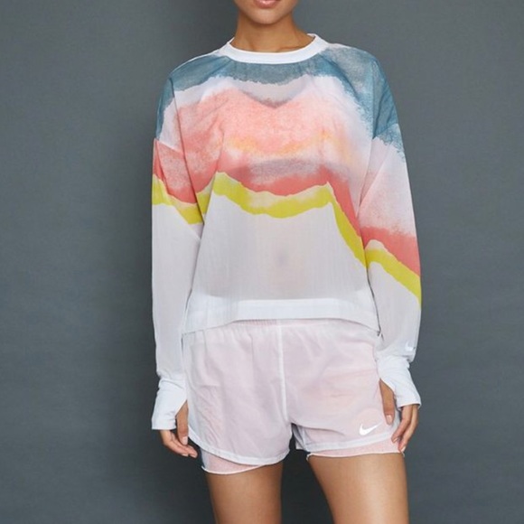 nike crew running jacket